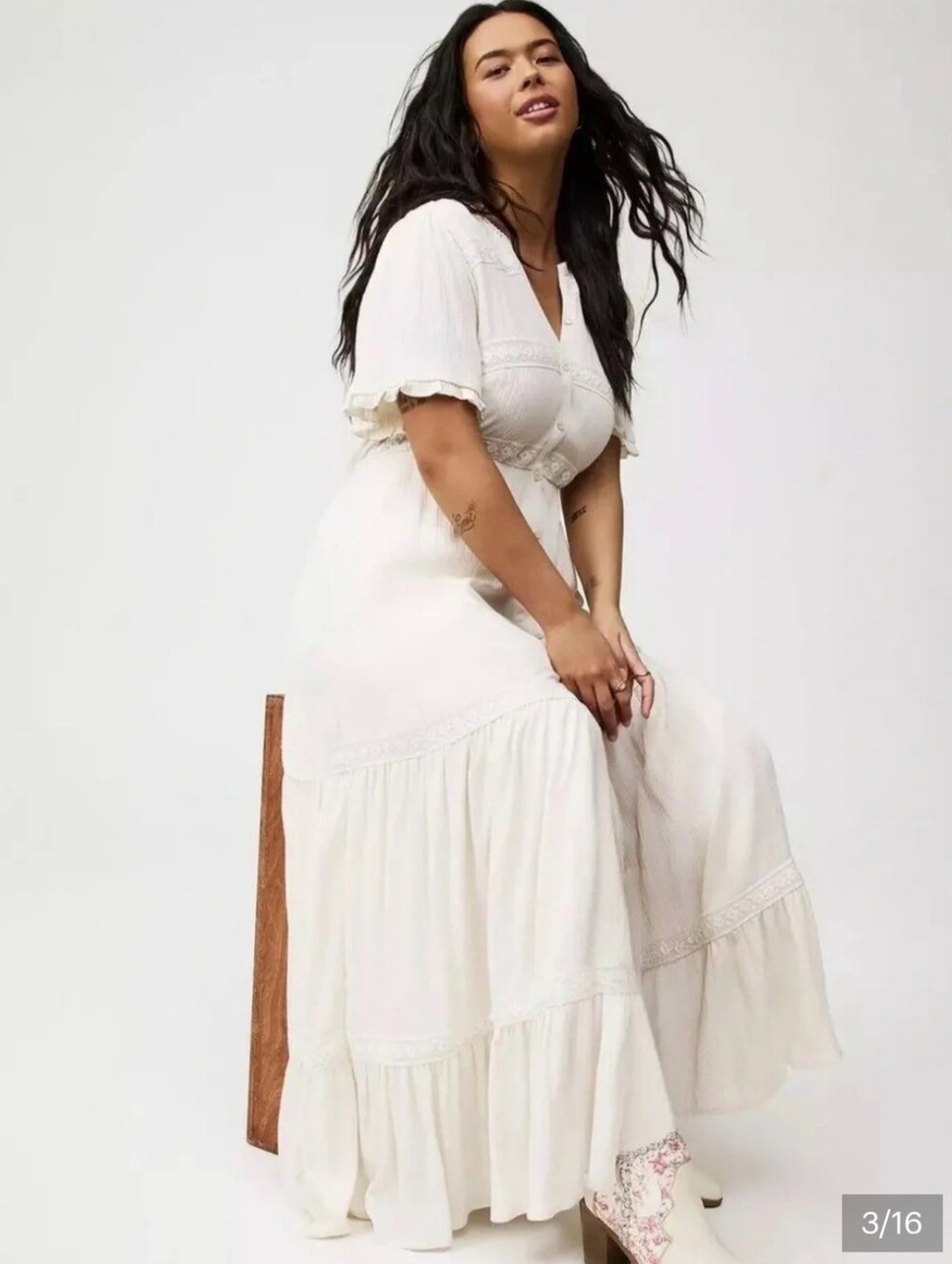 NWT Torrid Cream Maxi Dress Size 1 / 1X 14-16 Boho Tiered Flutter Sleeve - Picture 3 of 10